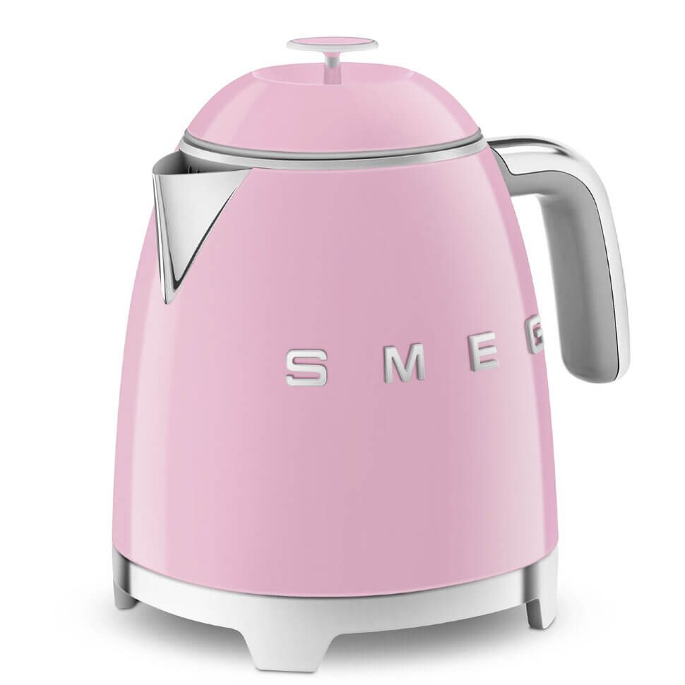 Мини-чайник электрический Smeg KLF05PKEU розовый
