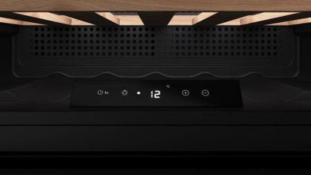 Винный шкаф Teka RVI 10024