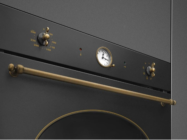 Духовой шкаф SMEG SFP805AO