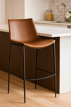 Стул барный на металлическом каркасе с обивкой из искусственной кожи , LN5476/B