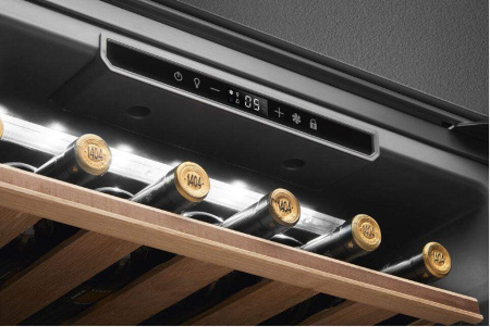 Винный шкаф SMEG CVI321X3