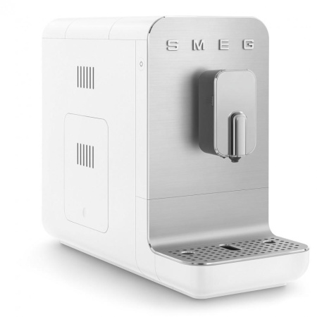 Кофемашина зерновая SMEG BCC13WHMEU