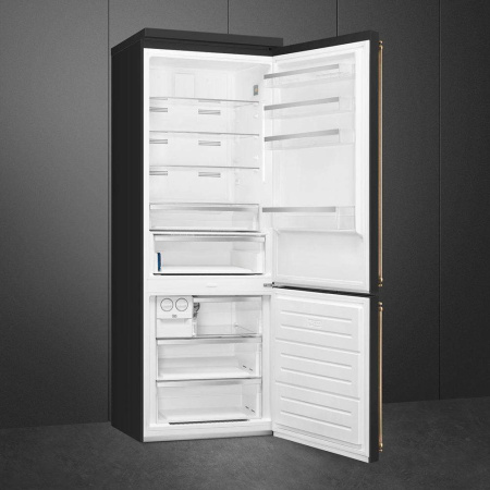 Холодильник комбинированный SMEG FA8005RAO5