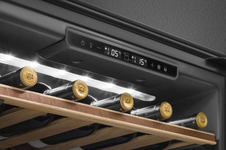 Винный шкаф SMEG CVI129G